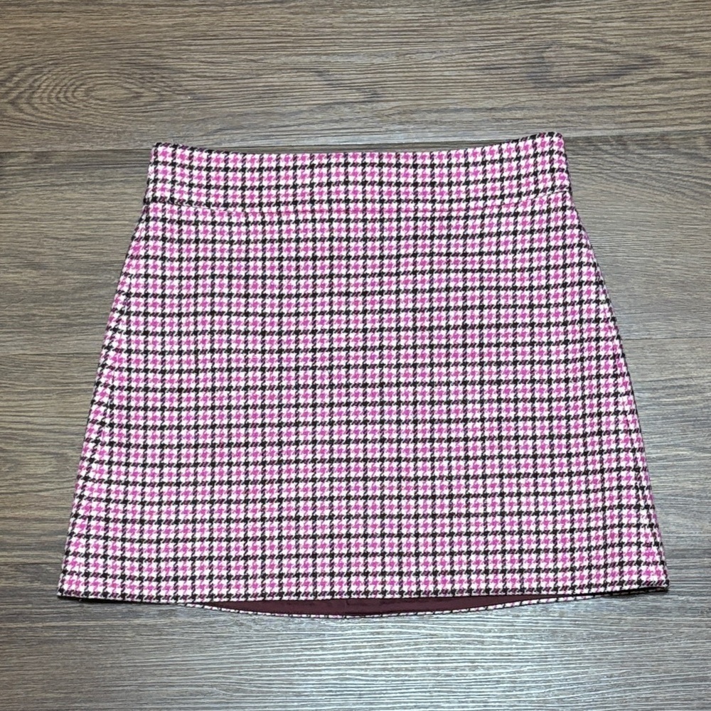 J. Crew Pink and White Houndstooth Mini Skirt